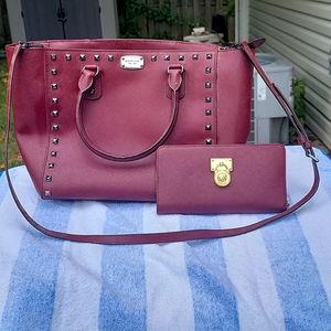 Michael Kors bag and wallet set